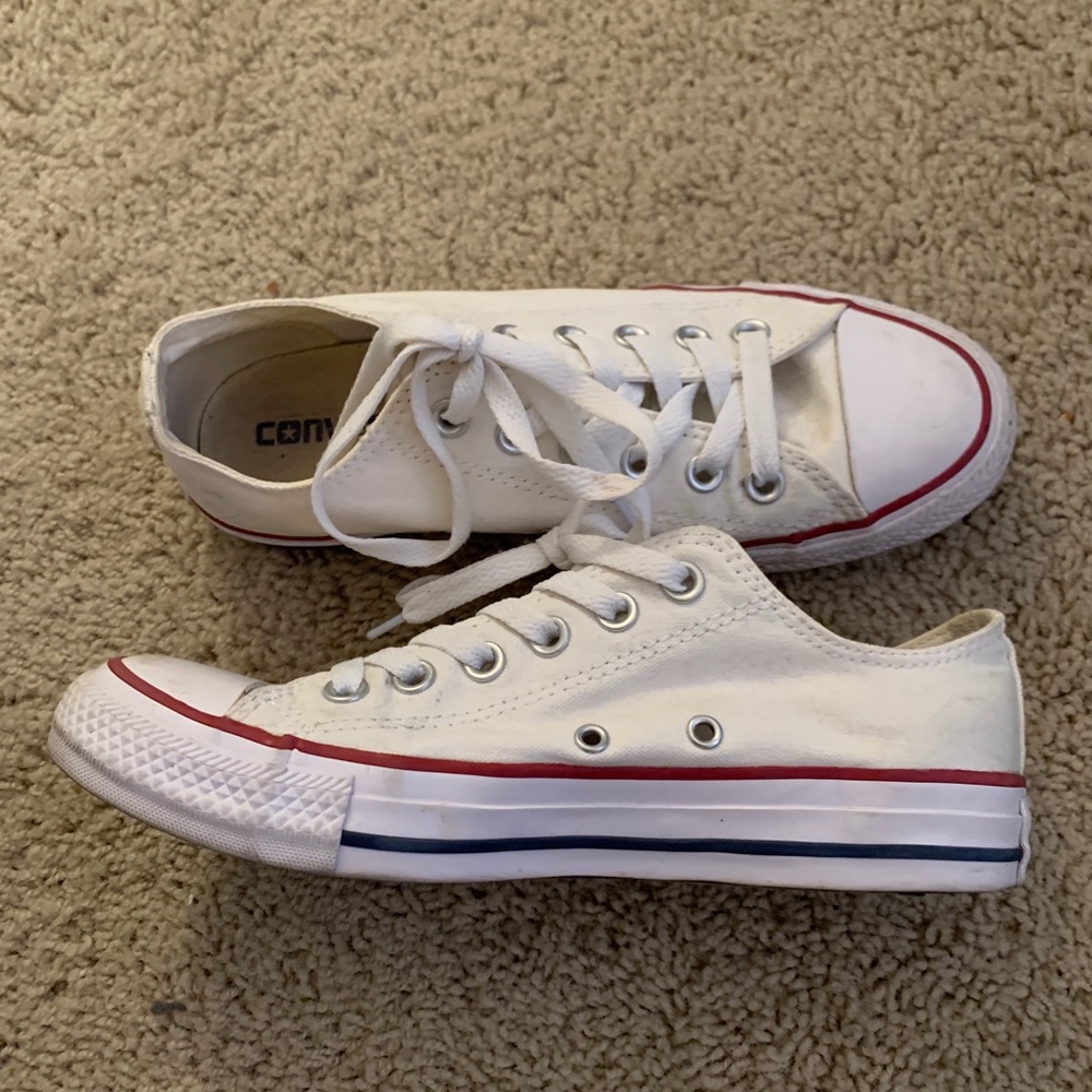 White classic low top converse